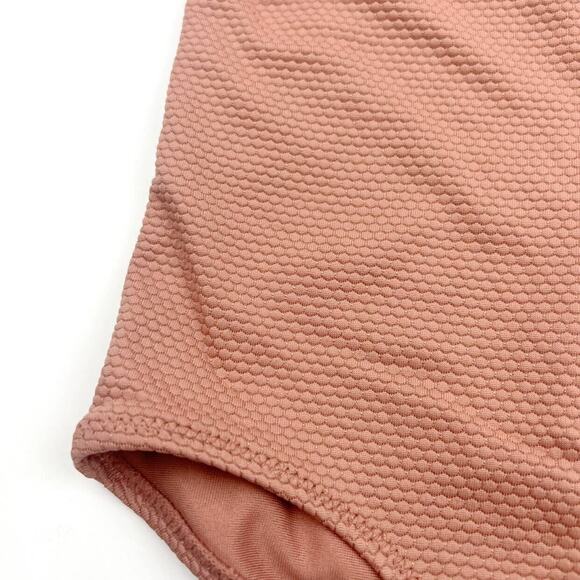 NWT H&M Neutral Textured Swimsuit - Picture 3 of 7